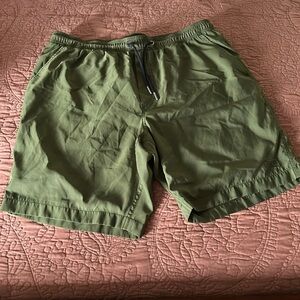 American Eagle olive green  Basic Swim Trunk- size L- EUC/SFH